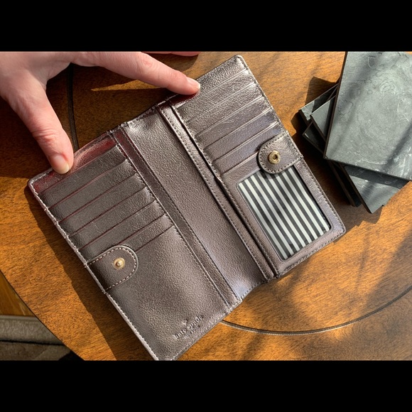 Wallet - Picture 2 of 4